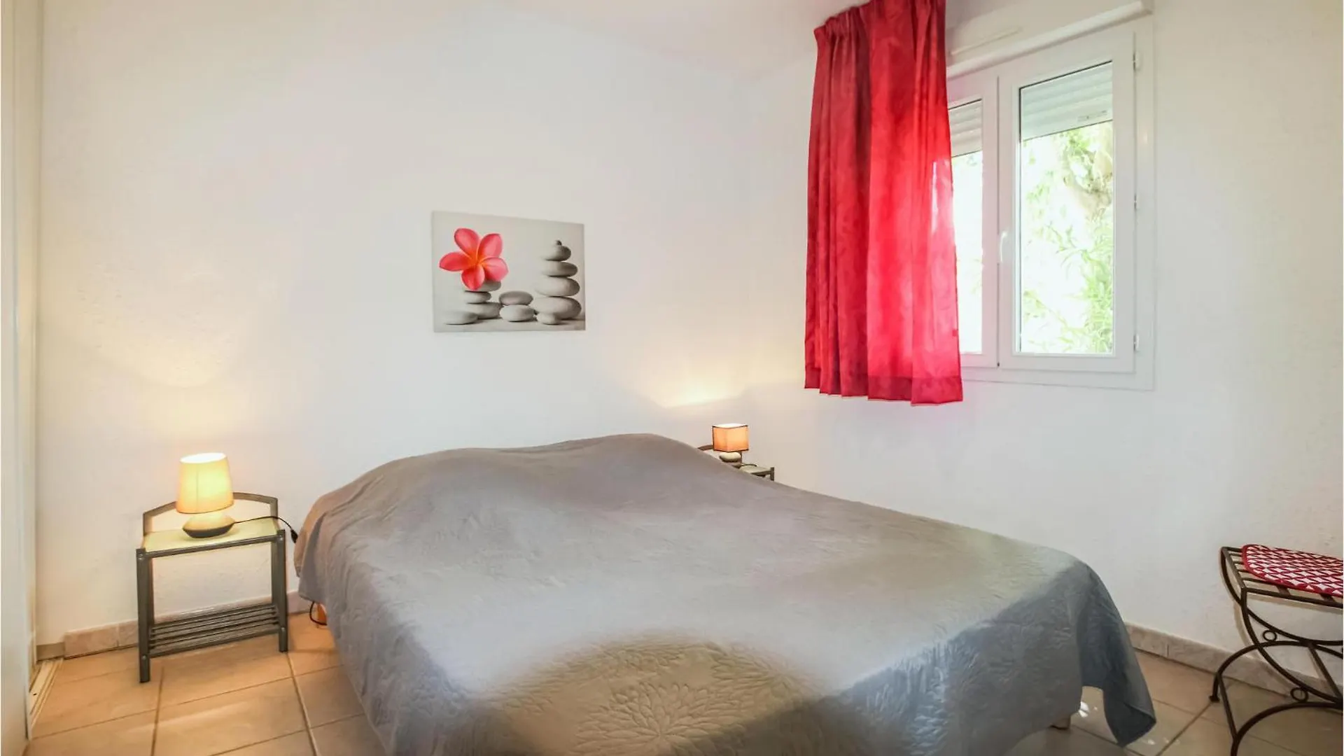 Amazing Home In Grospierres With Kitchenette