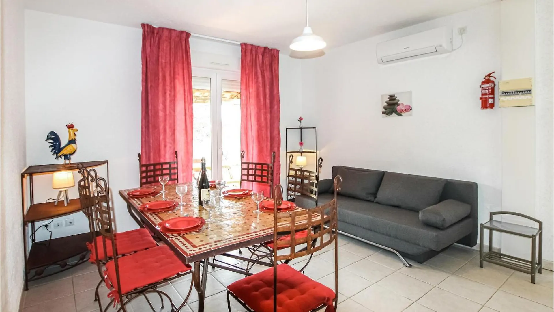 Amazing Home In Grospierres With Kitchenette Holiday home